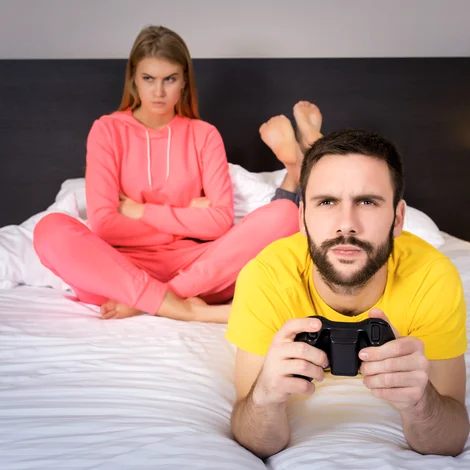 Асексуальность: что это такое и можно ли от нее избавиться